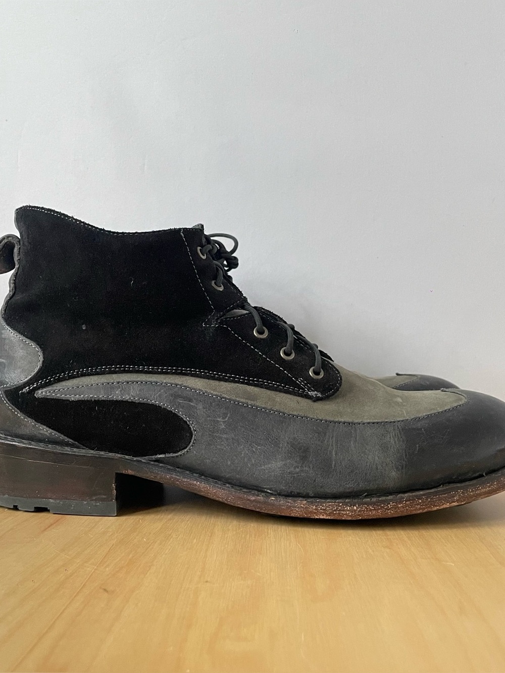 John Fluevog Orville Wingtip Men’s Ankle Boot | US 11